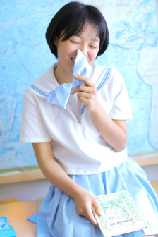 夹生姜走路